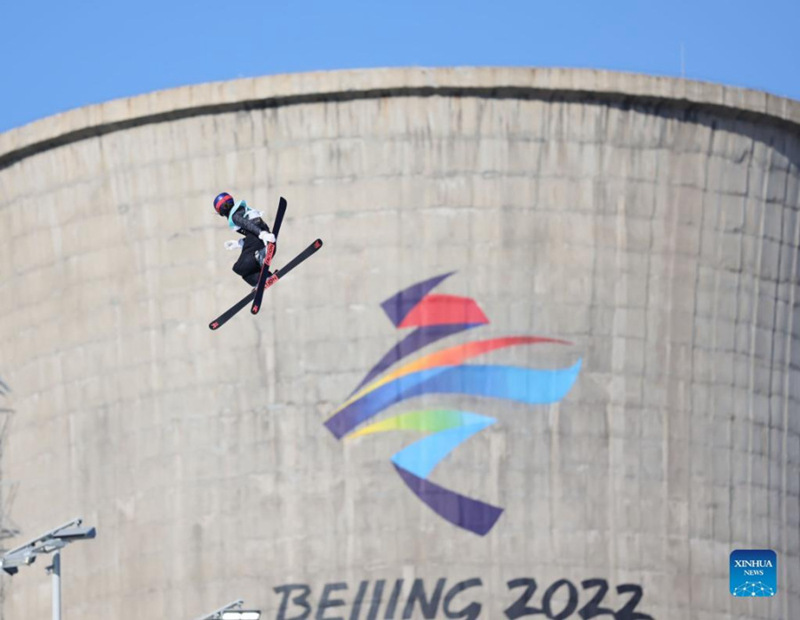 Gu Ailing holt historisches Big-Air-Gold im Freeski der Frauen bei Beijing 2022