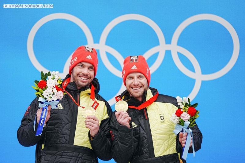 Deutsche Rodler holen Gold und Silber im Doppelsitzer