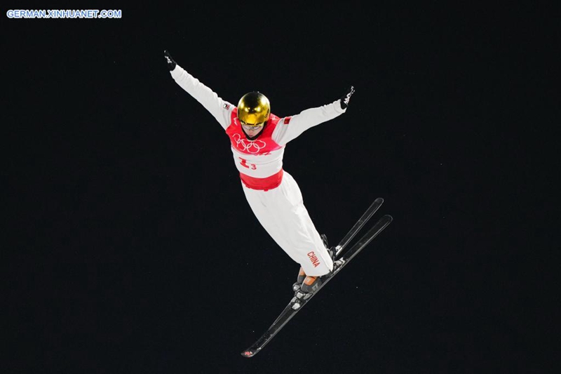 Mixed Team aus China sichert sich Silber in Freestyle-Skifahren Aerials