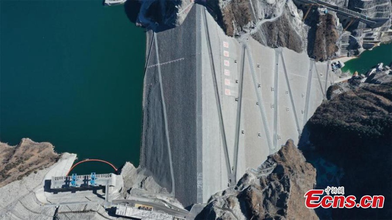 Chinas höchstgelegenes Mega-Wasserkraftwerk in Betrieb genommen