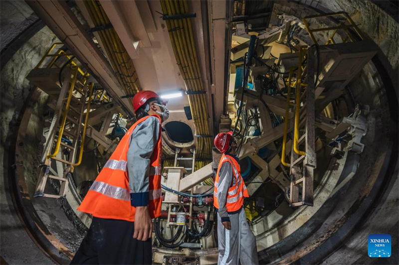 Chinesische Jungingenieure glänzen beim Bau von Malaysias Mega-Eisenbahnprojekt