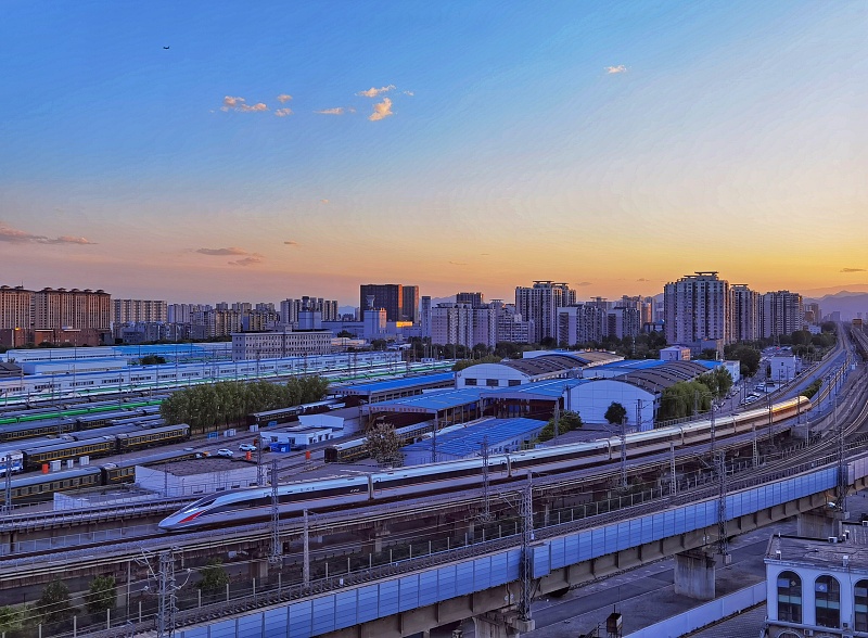 Hochgeschwindigkeitsverbindung Beijing-Guangzhou wird zur fünften Strecke mit 350 km/h