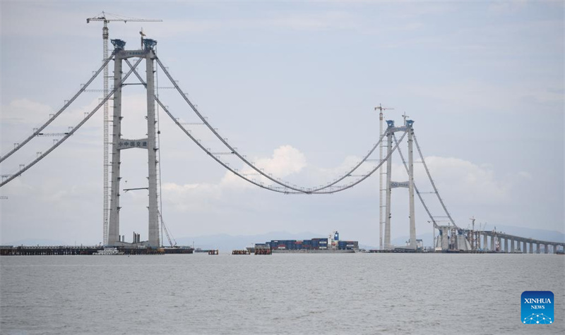 Shenzhen-Zhongshan-Brücke im Bau