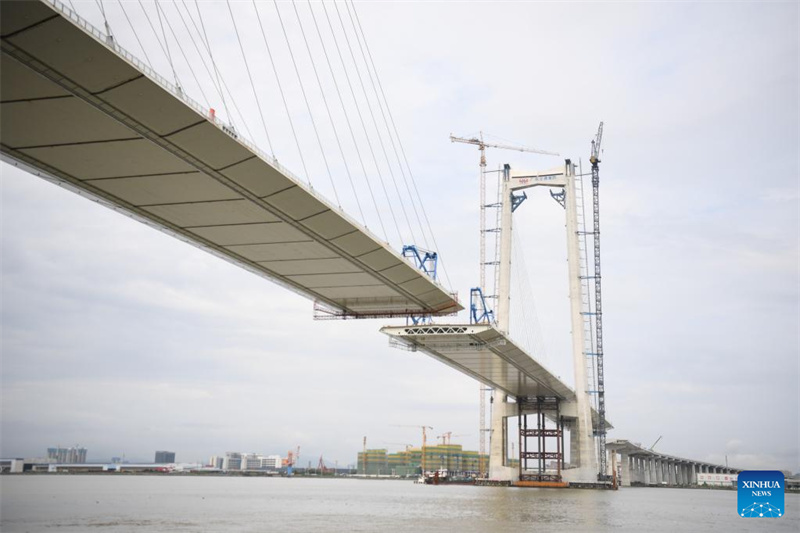 Shenzhen-Zhongshan-Brücke im Bau