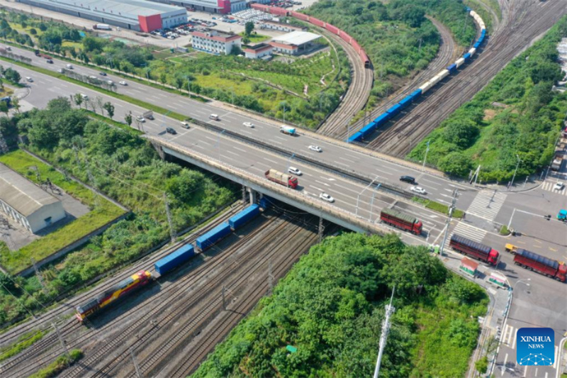 China-Europa-Güterzüge aus Chengdu und Chongqing verzeichnen 20.000 Fahrten