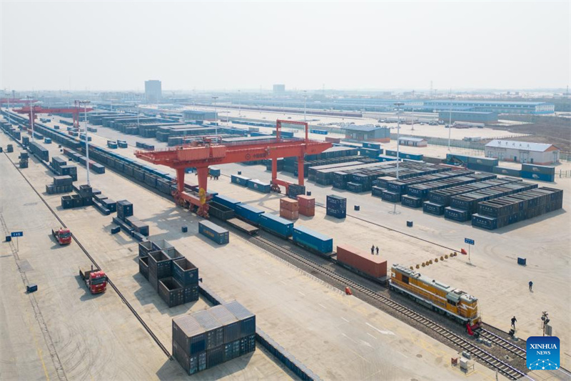 Heilongjiang startet Güterzug-Verbindung für Fahrzeugen nach Europa