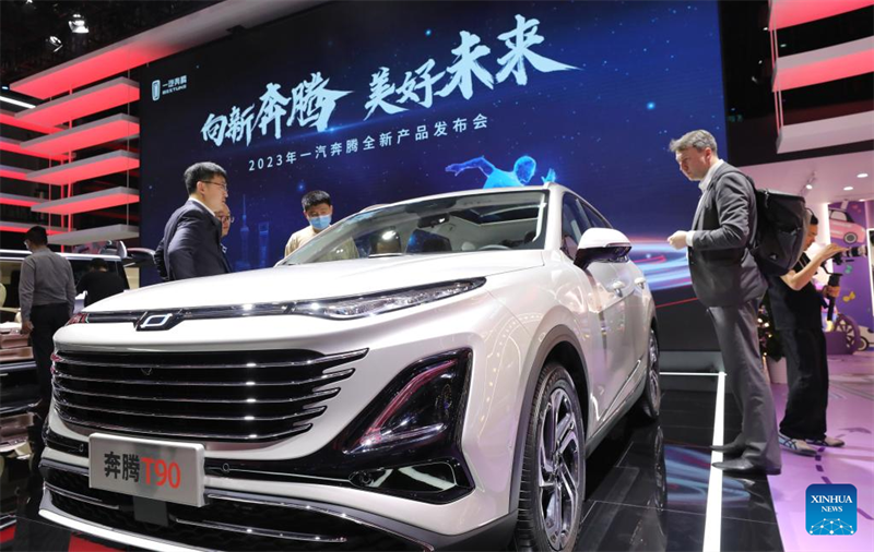 1.000 Unternehmen zeigen auf der Internationalen Automesse in Shanghai 1.500 neue Fahrzeuge