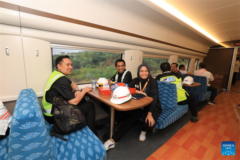 Inbetriebnahme und Erprobung der Hochgeschwindigkeitsstrecke Jakarta-Bandung beginnt