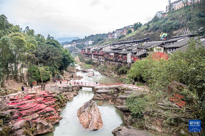 Kilometer langes Bankett zum diesjährigen Frühlingsfest in Chongqing