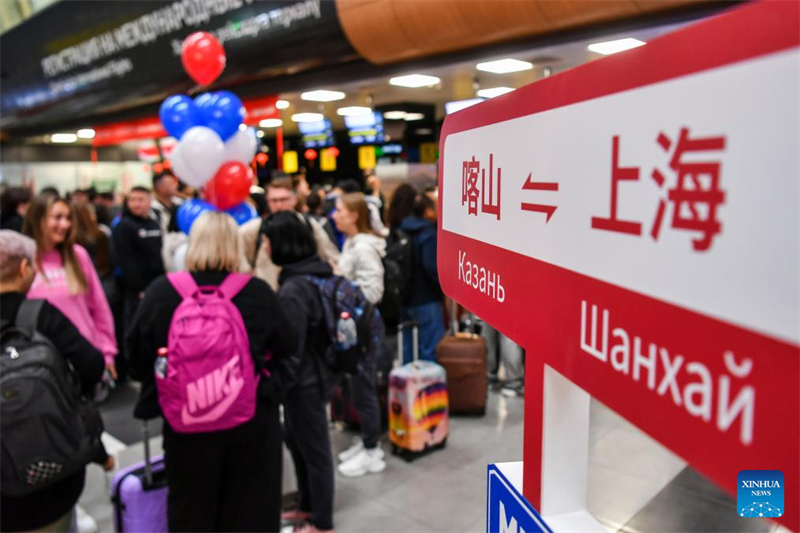 Shanghai startet Direktflüge nach Kasan kurz vor Ferienansturm