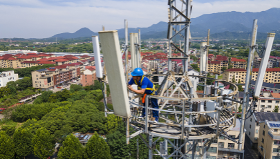 4,25 Millionen 5G-Basisstationen in China errichtet                    Die Zahl der 5G-Basisstationen in China hat 4,25 Millionen erreicht, während es mehr als 200 Millionen Gigabit-Breitbandnutzer gibt, wie offizielle Daten vom Dienstag zeigen.