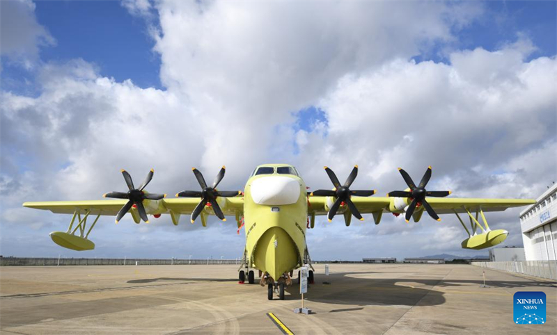 Chinas Amphibienflugzeug AG600 erhält grünes Licht für Massenproduktion