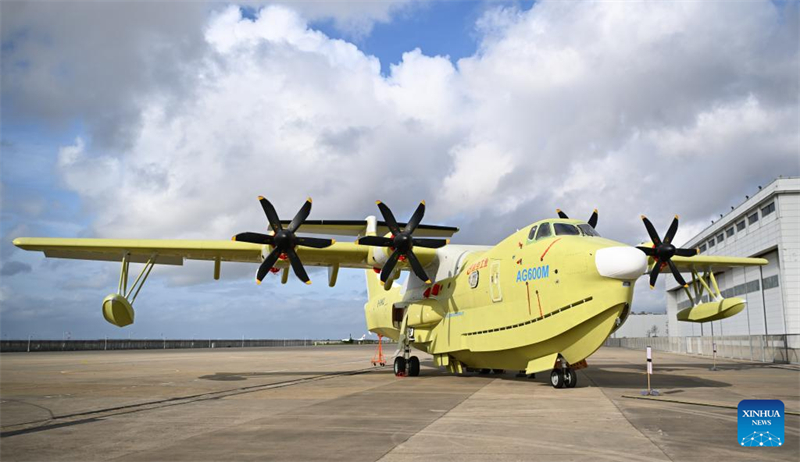 Chinas Amphibienflugzeug AG600 erhält grünes Licht für Massenproduktion