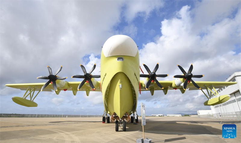 Chinas Amphibienflugzeug AG600 erhält grünes Licht für Massenproduktion