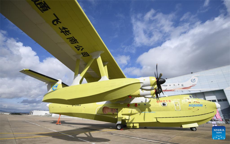 Chinas Amphibienflugzeug AG600 erhält grünes Licht für Massenproduktion