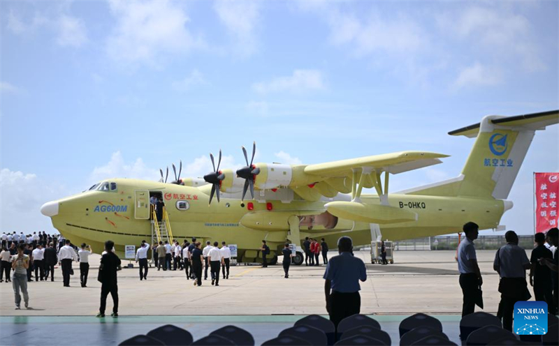 Chinas Amphibienflugzeug AG600 erhält grünes Licht für Massenproduktion