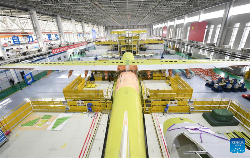 Chinas Amphibienflugzeug AG600 erhält grünes Licht für Massenproduktion