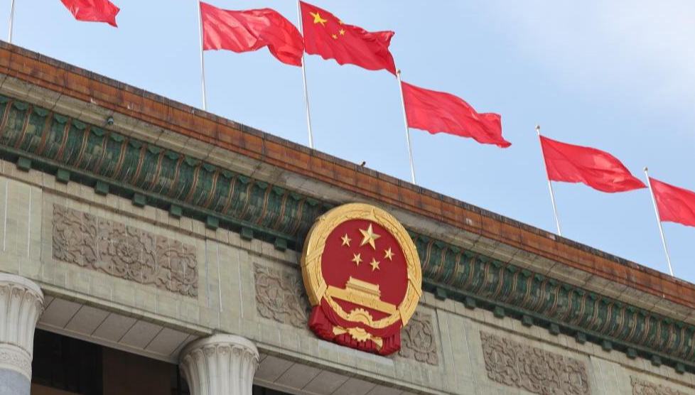Sechste Sitzung des Zentralen Finanzkomitees Chinas abgehalten                    Die sechste Sitzung des Zentralen Finanzkomitees Chinas hat am Dienstag in Beijing stattgefunden. Die Sitzung wurde von Xi Jinping, chinesischer Staatspräsident, Generalsekretär des Zentralkomitees der Kommunistischen Partei Chinas, Vorsitzender der Zentralen Militärkommission und Leiter des Zentralen Finanzkomitees, geleitet.