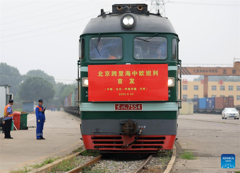 Erste Güterzugverbindung aus China nach Europa über das Kaspische Meer