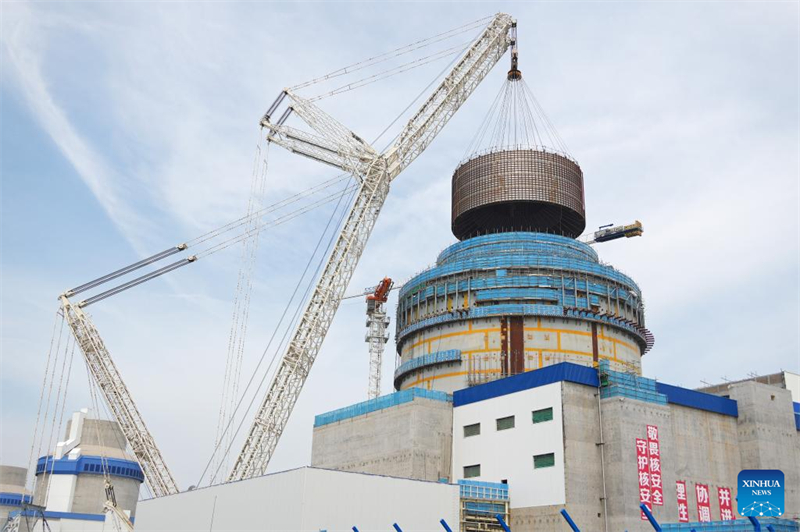 CB20-Modul für dritten Block des Kernkraftwerks Haiyang in Position gebracht