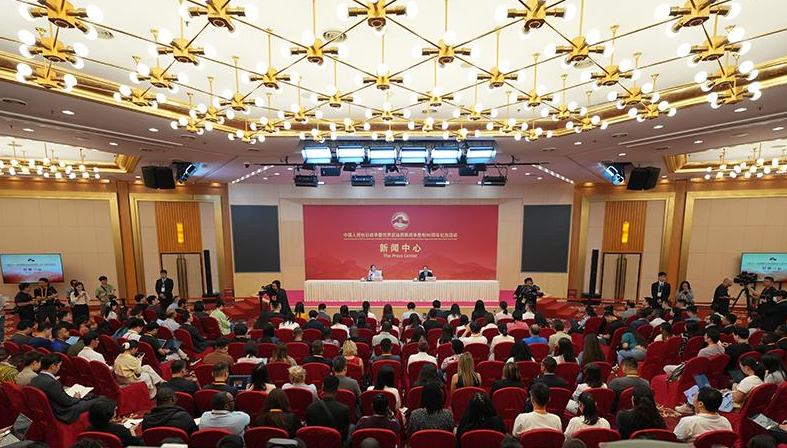 Außenministerium: Gemeinschaft der Menschheit mit geteilter Zukunft zum internationalen Konsens geworden                    Die chinesische Initiative zum Aufbau einer Gemeinschaft der Menschheit mit geteilter Zukunft ist bereits zu einem internationalen Konsens geworden.