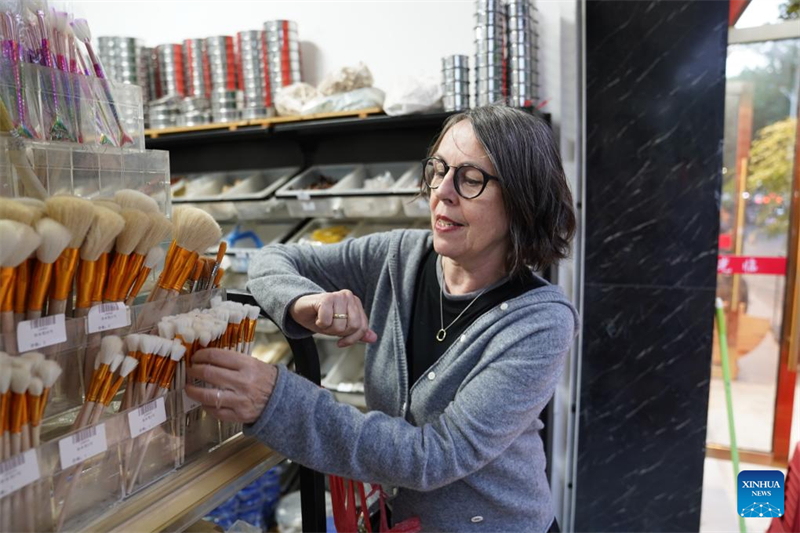 Deutsche Keramikkünstlerin lässt sich in Chinas „Porzellanhauptstadt“ inspirieren