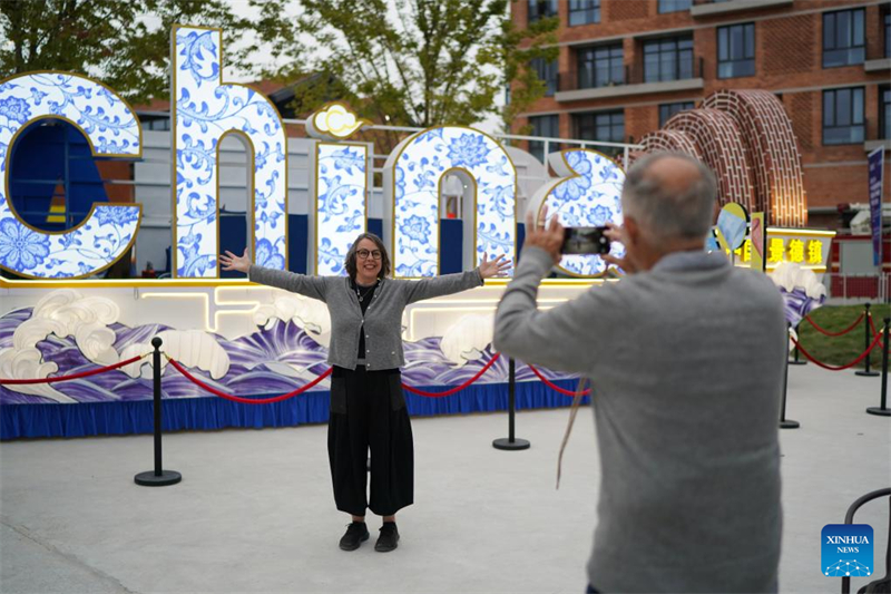 Deutsche Keramikkünstlerin lässt sich in Chinas „Porzellanhauptstadt“ inspirieren