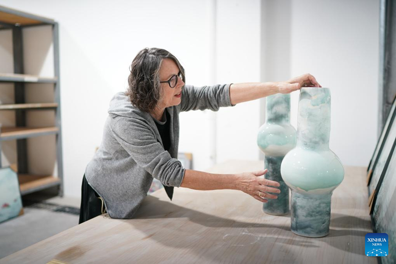 Deutsche Keramikkünstlerin lässt sich in Chinas „Porzellanhauptstadt“ inspirieren