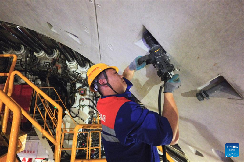 Großbohrmaschine „Linghang“ durchbricht 10.000-Meter-Marke unter dem Jangtse