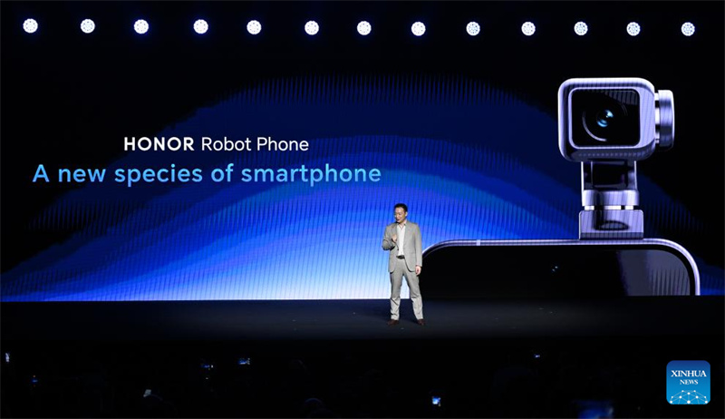 Honor stellt vor dem MWC 2026 sein neues Robot Phone vor