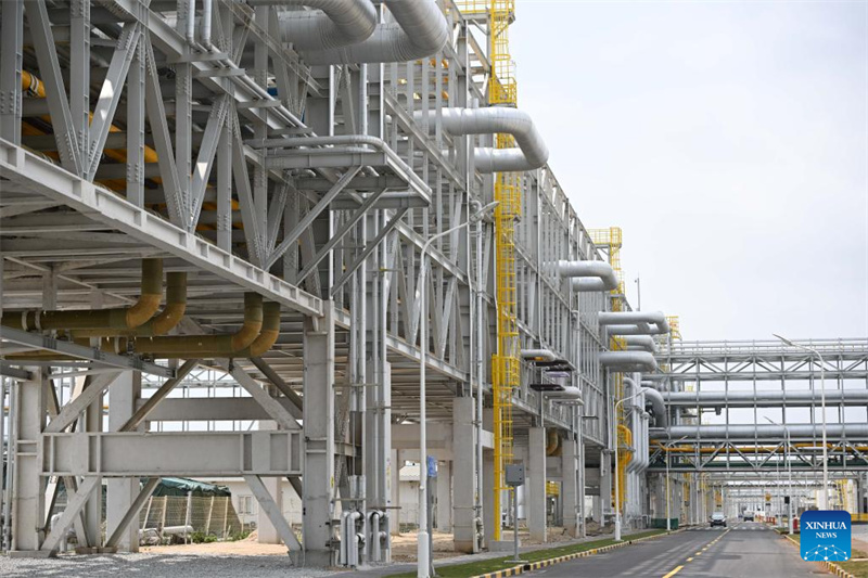 BASF nimmt milliardenschweren Chemiekomplex in China vollständig in Betrieb