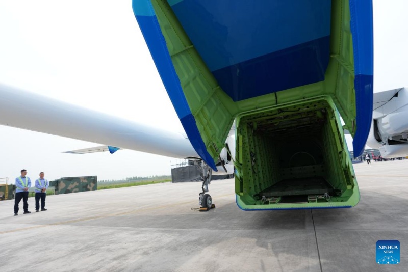 Chinas kommerzielles unbemanntes Frachtflugzeug HH-200 absolviert Jungfernflug