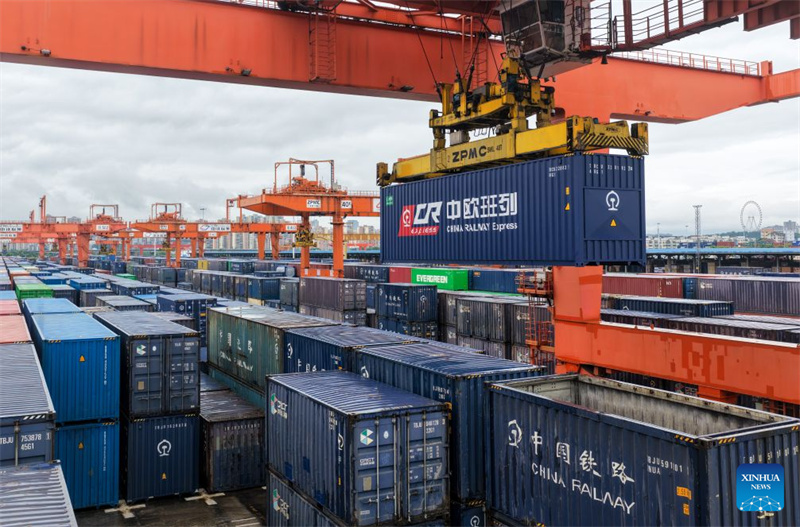 Chongqing erhöht Kapazität der China-Europa-Güterzüge, um Autoexporte zu erleichtern