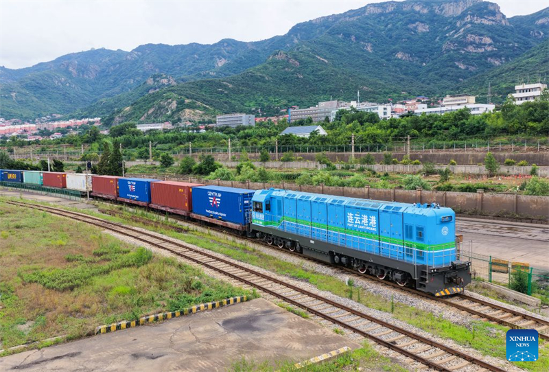 China-Kasachstan-Logistikkooperationszentrum wickelt 8.000. internationalen Güterzug ab