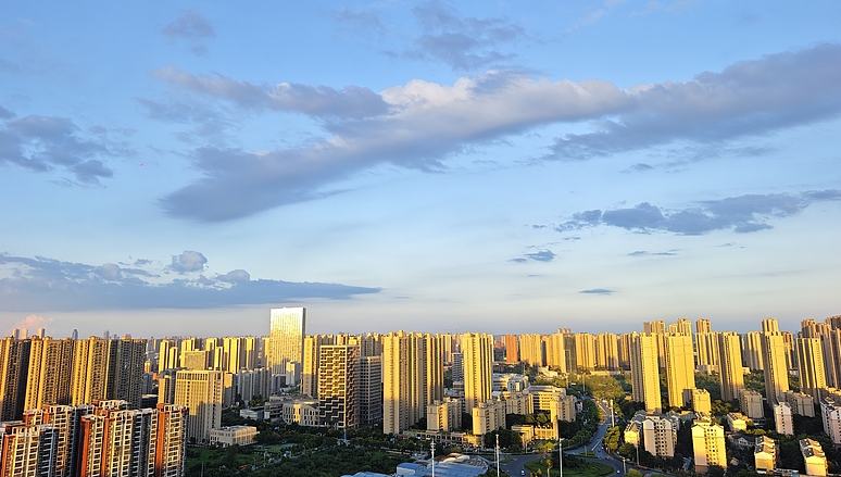 China meldet laut Umweltminister Rekordanteil an Tagen mit guter Luftqualität im Jahr 2025                    China habe für das Jahr 2025 den höchsten Anteil an Tagen mit guter Luftqualität seit Beginn der Aufzeichnungen berichtet, was ein weiteres Zeichen für die kontinuierliche Verbesserung der Umwelt sei, teilte ein Regierungsvertreter am Donnerstag mit.