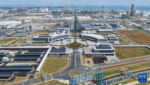 China wird mehr ausländisch finanzierte Forschungs- und Entwicklungszentren anziehen                    Ausländisch finanzierte Forschungs- und Entwicklungszentren (F&E-Zentren) sind zu einem zentralen Bestandteil des chinesischen Innovationssystems geworden und viele multinationale Unternehmen haben ihre Produktionsstätten in China zu Innovationszentren ausgebaut, teilte das Handelsministerium am Donnerstag mit.