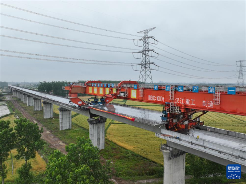 Brückenbau im Huai’an-Abschnitt der Neubaustrecke Nanjing–Huai’an abgeschlossen