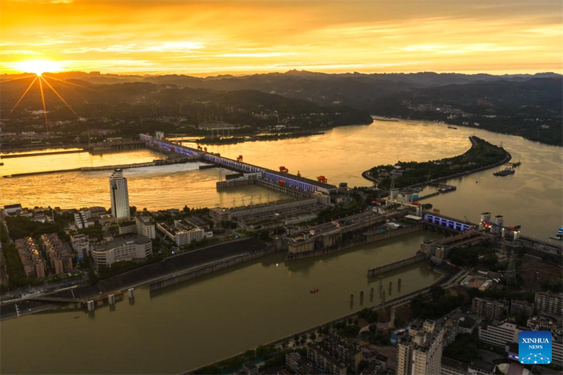 China startet Mega-Wasserstraßenprojekt am drittlängsten Fluss der Welt