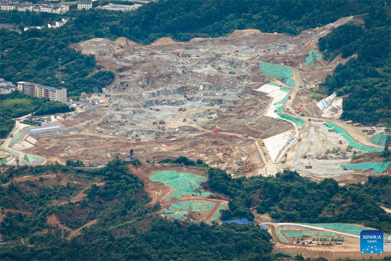 China startet Mega-Wasserstraßenprojekt am drittlängsten Fluss der Welt