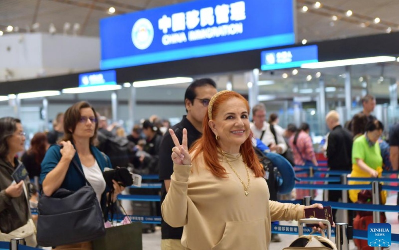 Grenzübertritte in Beijing übersteigen 10-Millionen-Marke